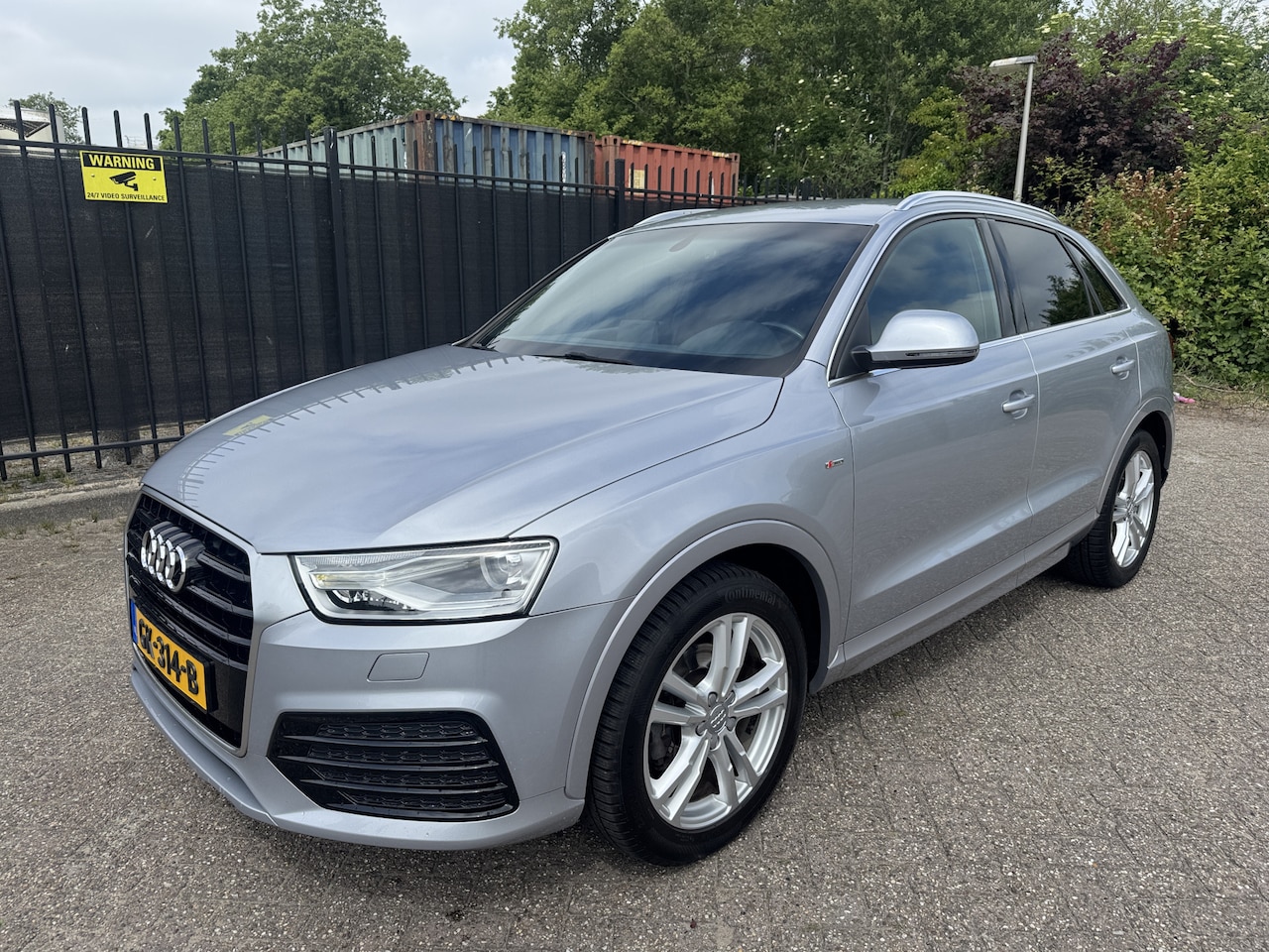Audi Q3 - 1.4 TFSI CoD S-Line Edition Sprtleer/Clima/Navi - AutoWereld.nl