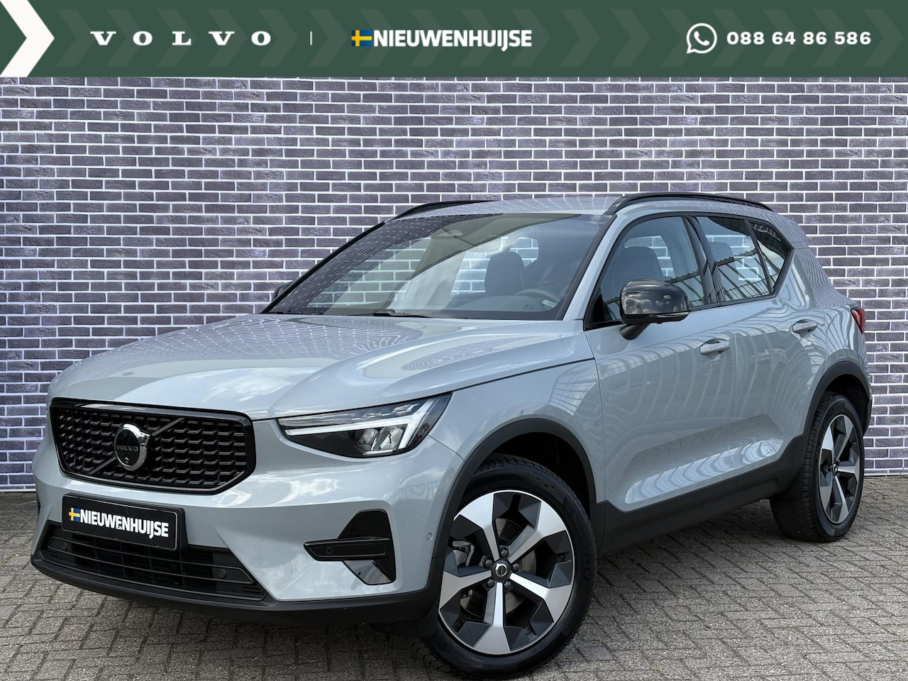 Volvo XC40 - 2.0 B3 Plus Dark | Harman/Kardon | Memory | Zitting verlengers | parkeersensoren vóór en a - AutoWereld.nl