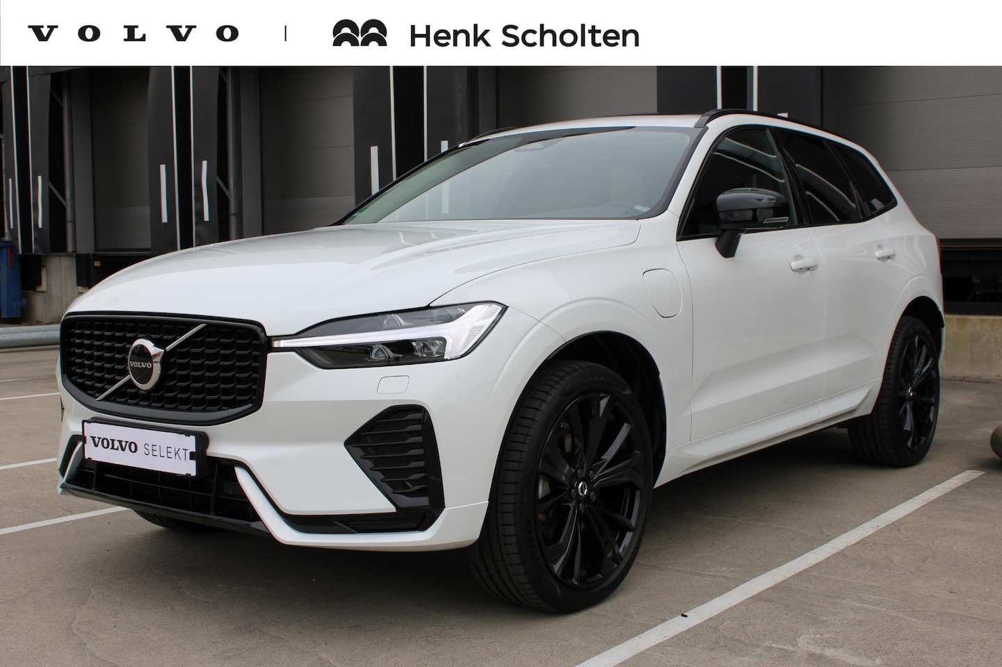 Volvo XC60 - T6 350PK Plug-in hybrid AWD Plus Dark | Adaptieve Cruise Control met Pilot Assist | 21' Bl - AutoWereld.nl