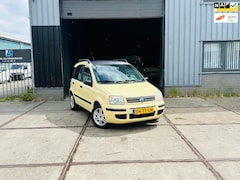 Fiat Panda - 1.2Emotion(AUTOMAAT+CLIMA+PDC+TREKHAAK)