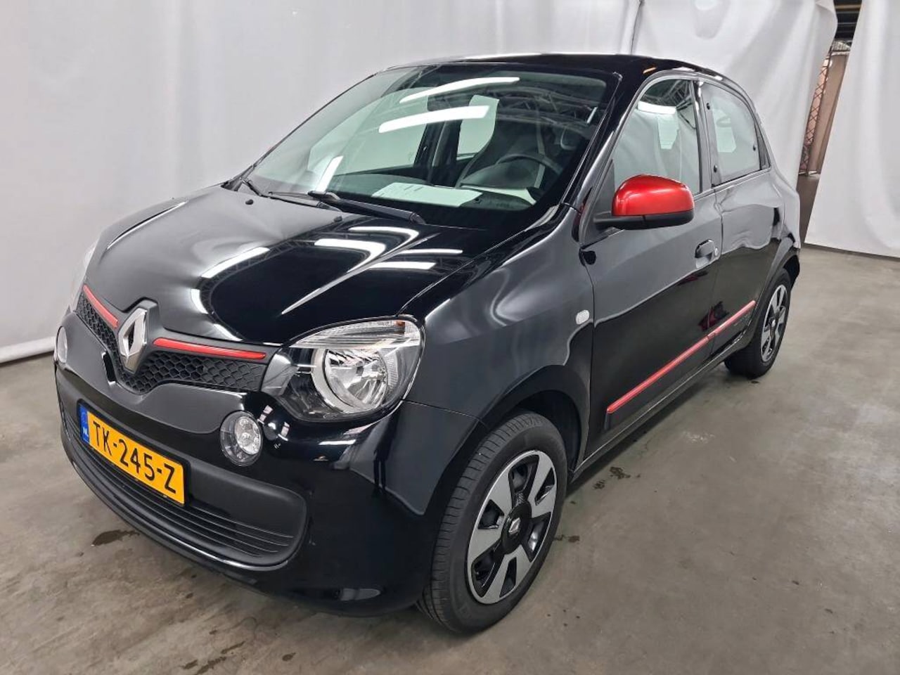 Renault Twingo - 1.0 70pk COLLECTION AIRCOELEK. RAMEN - AutoWereld.nl