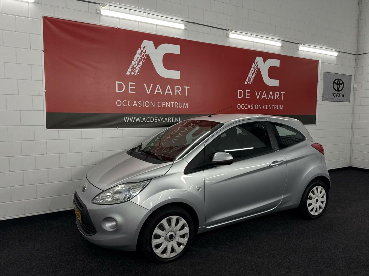Ford Ka - 1.2 Titanium X - NETTEAUTO/CLIMA/ELEK.RAMEN - AutoWereld.nl