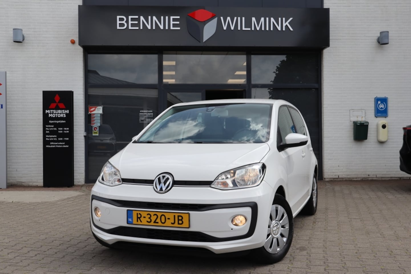 Volkswagen Up! - 1.0 BMT Move up! Cruise/Parkeersensoren - AutoWereld.nl