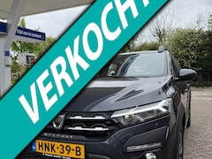 Dacia Sandero Stepway - 1.0 TCe 90 Expression / Parkeersensoren / Camera / CruiseControl / Bluetooth