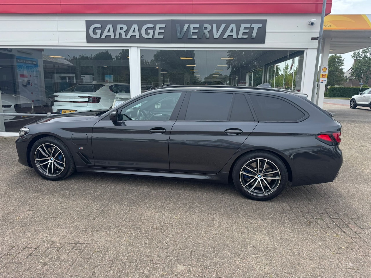 BMW 5-serie Touring - 530e High Executive 530e High Executive - AutoWereld.nl