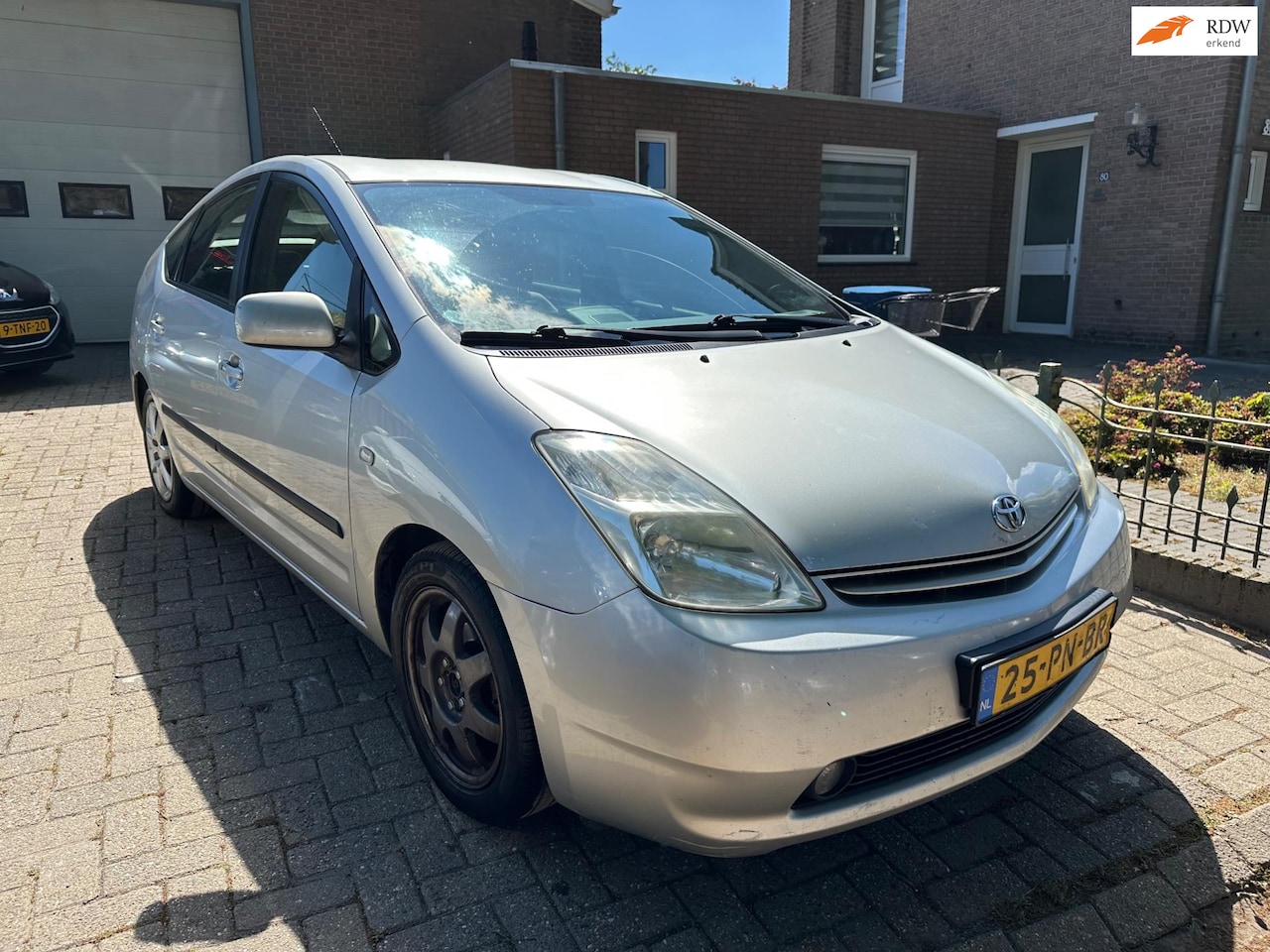 Toyota Prius - 1.5 VVT-i *AUTOMAAT* - AutoWereld.nl