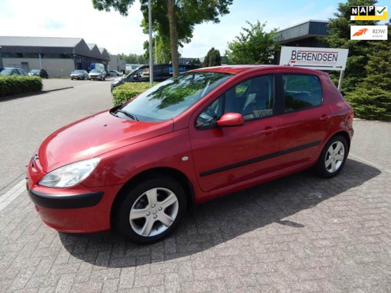 Peugeot 307 - 2.0-16V XT CLIMA 5 DRS - AutoWereld.nl