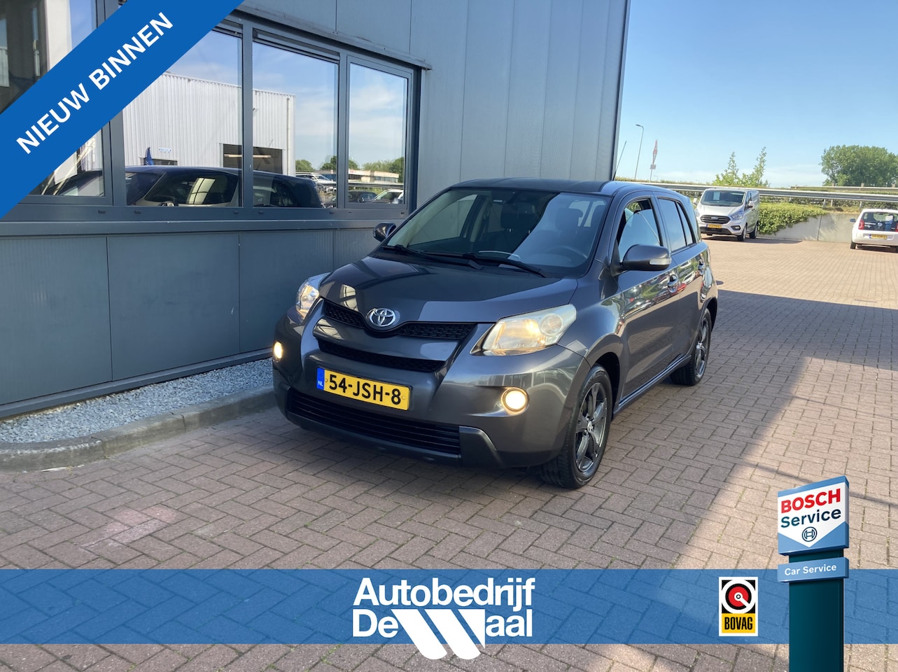 Toyota Urban Cruiser - 1.3 VVT-i 100pk Dynamic KEYLESS/CLIMA/MEDIA/PDC - AutoWereld.nl