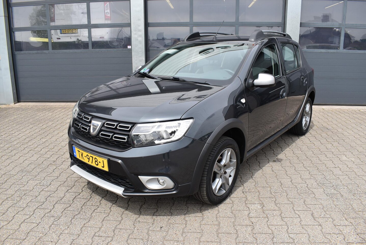 Dacia Sandero Stepway - 0.9 Tce 90pk Lauréate - AutoWereld.nl