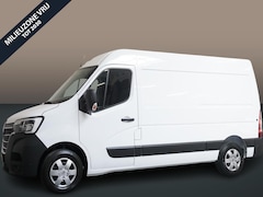 Renault Master - T33 2.3 dCi 135PK L2H2 Work Edition Airco Cruise Camera Navi Parkeersensoren Trekhaak