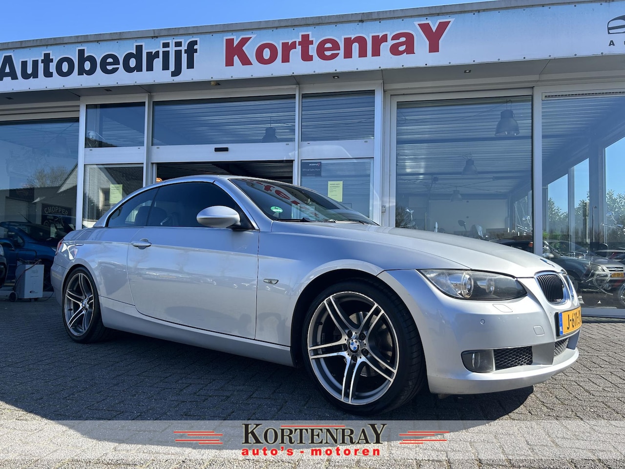 BMW 3-serie Cabrio - 320i automaat/pdc/ecc/leder interieur/19'velgen/zie foto's en info - AutoWereld.nl
