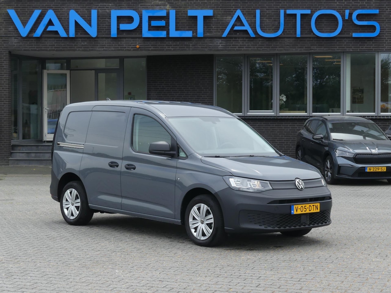 Volkswagen Caddy Cargo - 2.0 TDI Comfort / Airco / Carplay - AutoWereld.nl