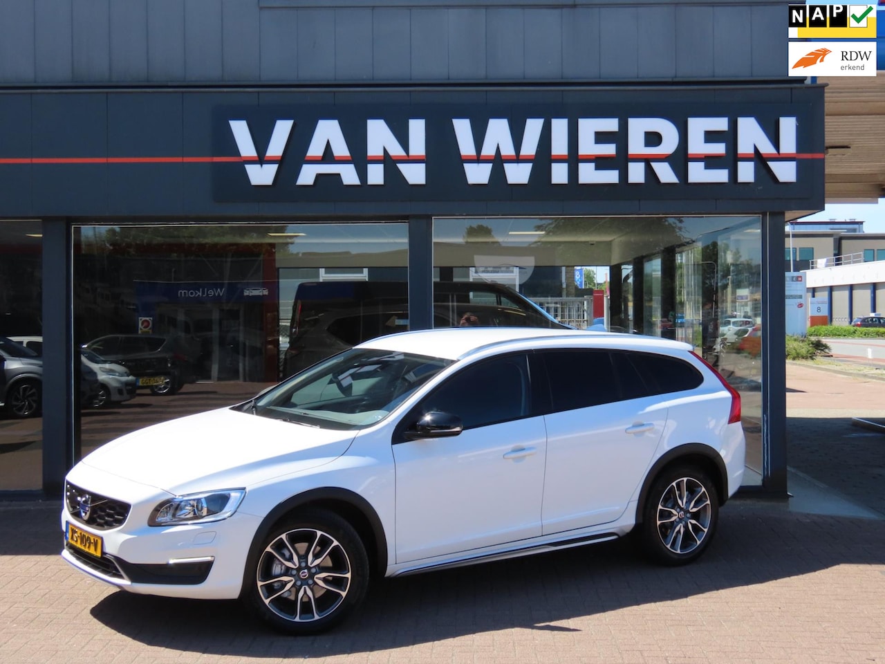 Volvo V60 Cross Country - 2.0 D3 Polar+ Org.NL Lage KM Trekhaak Uniek! - AutoWereld.nl
