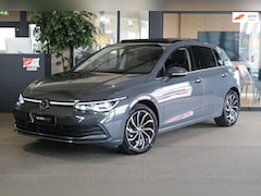 Volkswagen Golf - 8 1.5 eTSI Style DSG Pano IQ Led Navi Cam Virtual