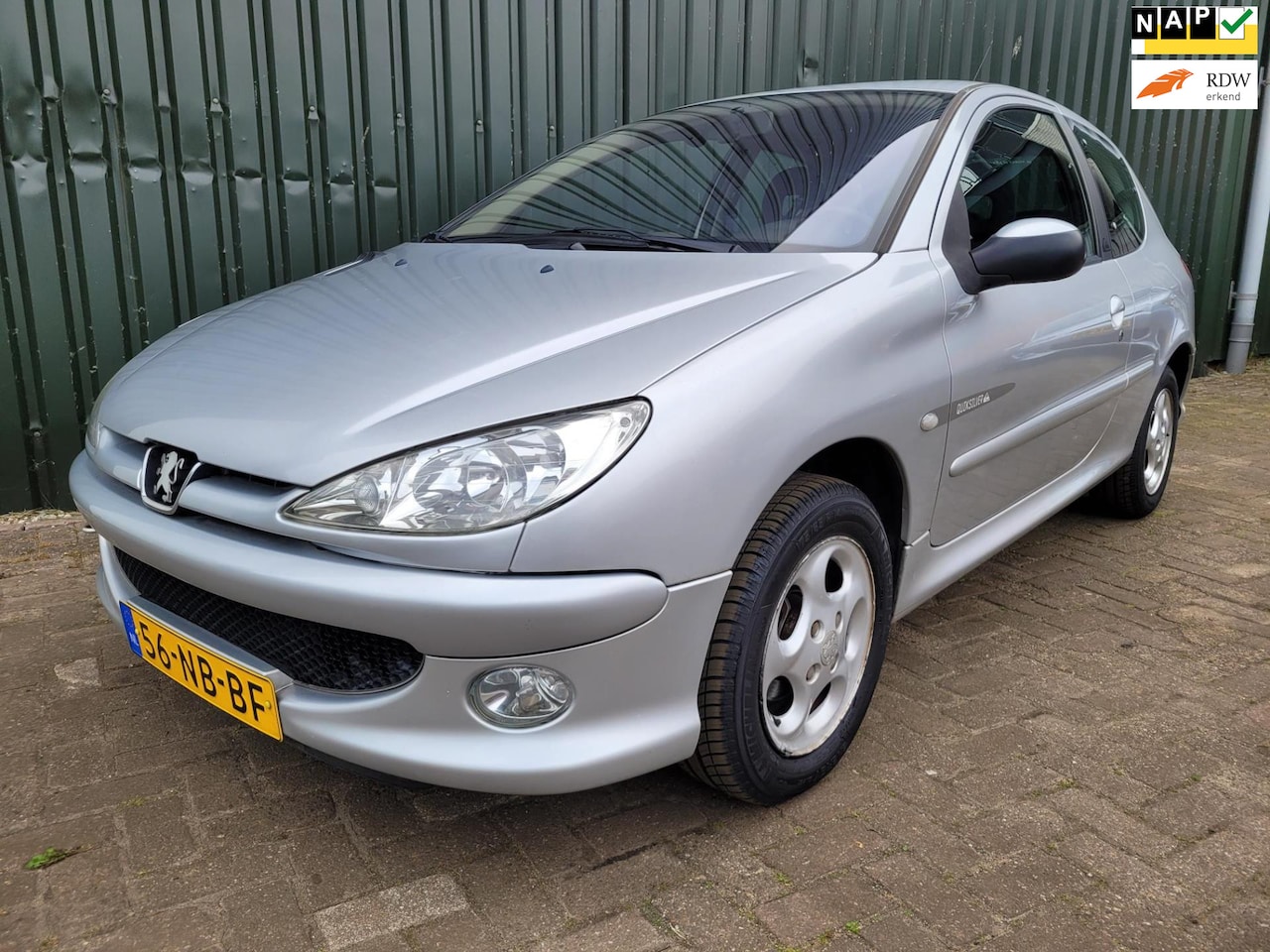 Peugeot 206 - 1.4 Quiksilver nw apk keuring - AutoWereld.nl