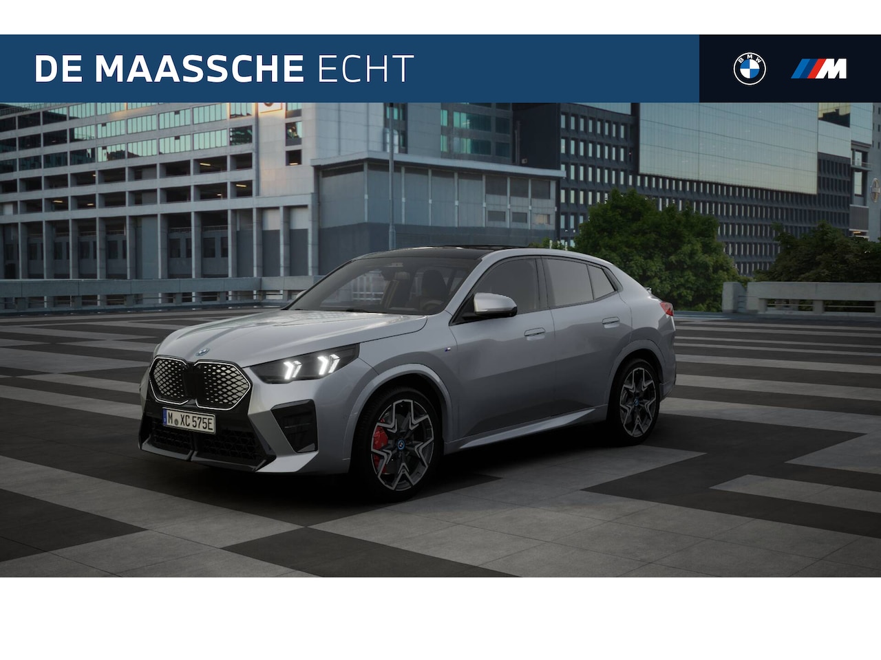 BMW iX2 - eDrive20 M Sport / Panoramadak / Trekhaak / Sportstoelen / Adaptieve LED / M Adaptief onde - AutoWereld.nl