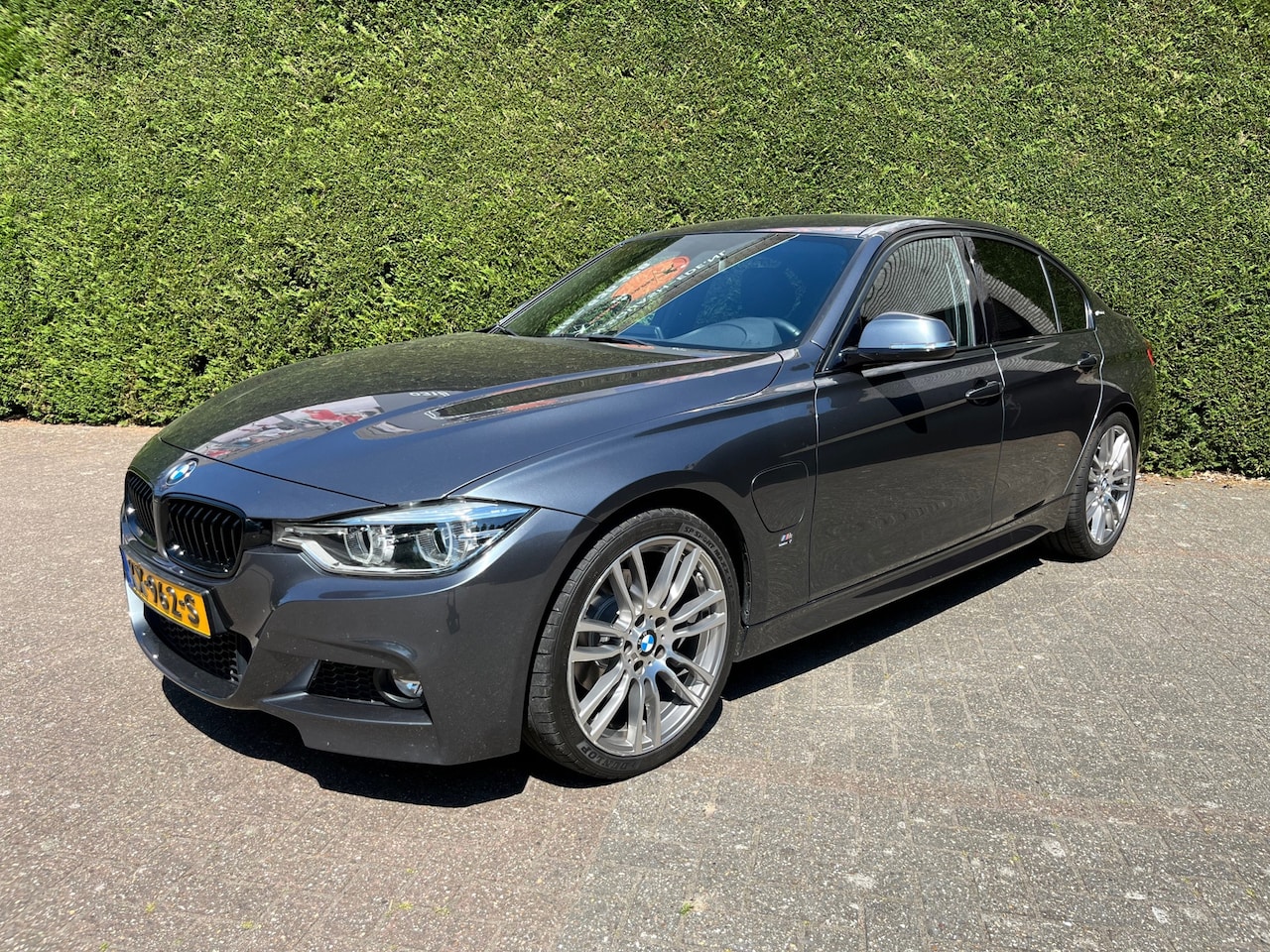 BMW 3-serie - 330e Centennial Executive M-pakket, 19"M-velgen, M-sportonderstel, Led ! - AutoWereld.nl