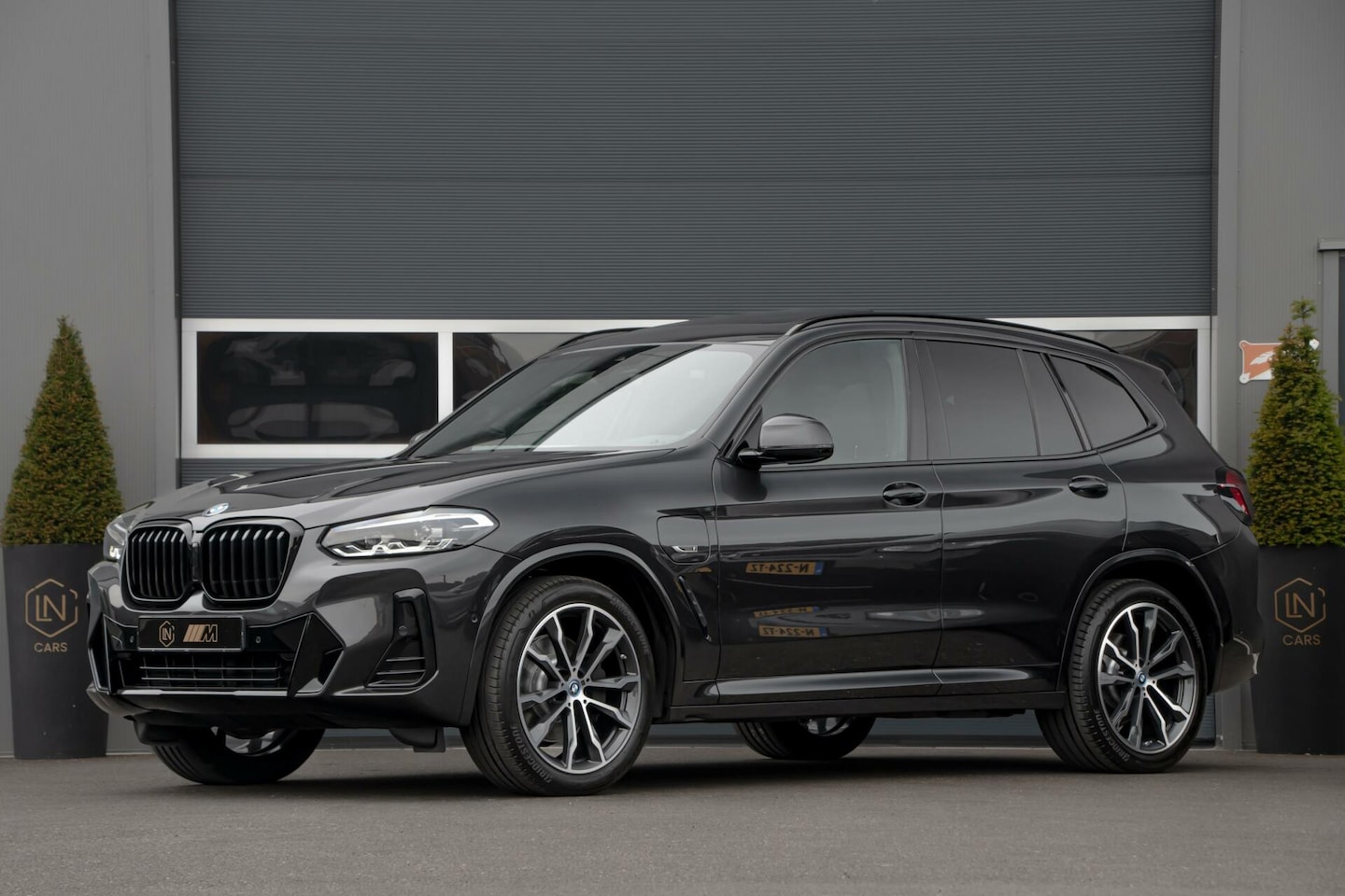 BMW X3 - xDrive30e Executive M | Pano | DAB | Trekhaak - AutoWereld.nl