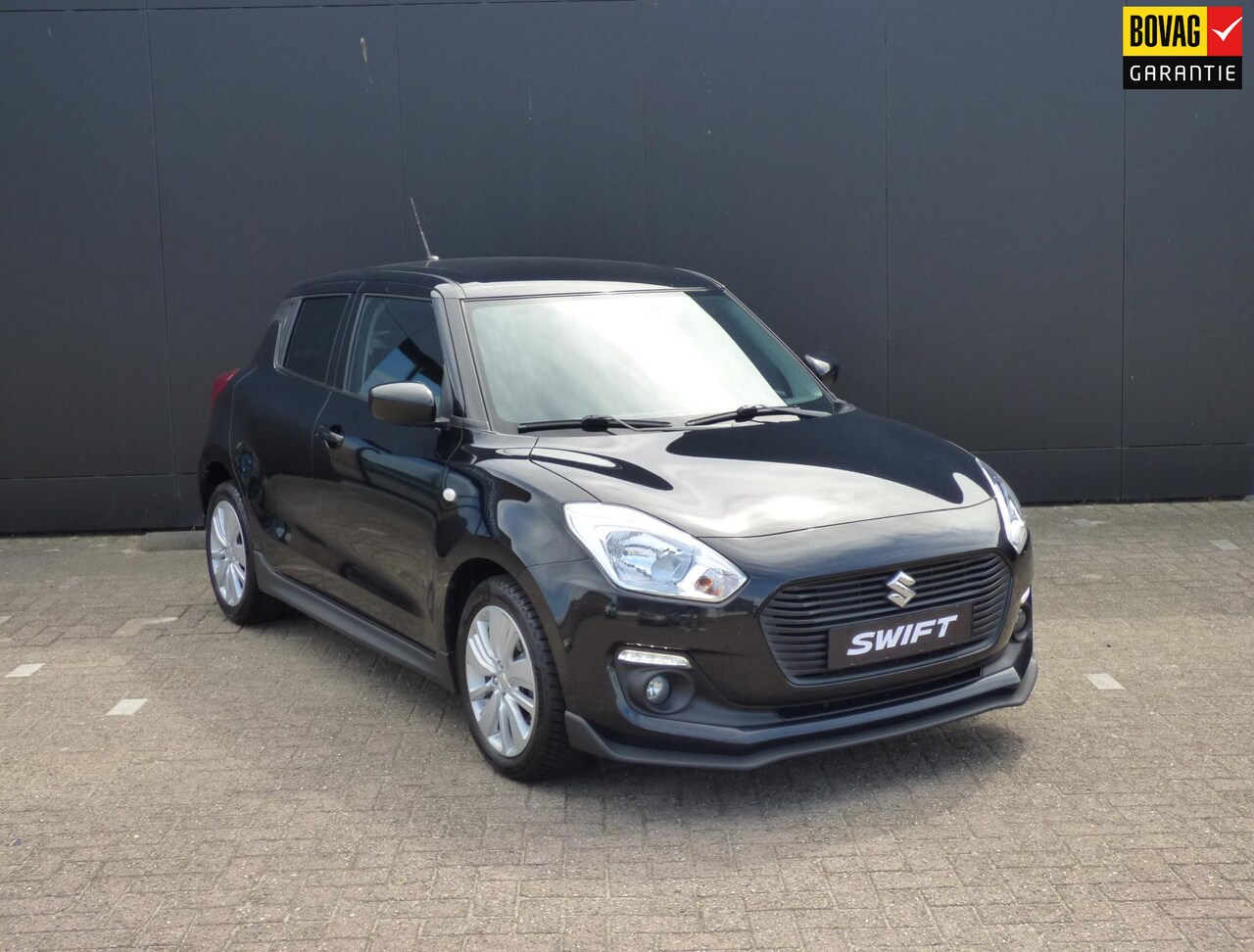 Suzuki Swift - 1.2 Select | Airco | Achteruitrijcamera | Sportpakket | LM Velgen | - AutoWereld.nl