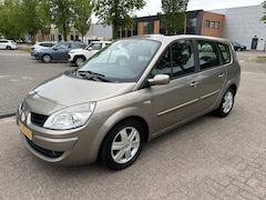 Renault Grand Scénic - 2.0-16V Business L. PANO CRUISE CLIMA TRHK NAP