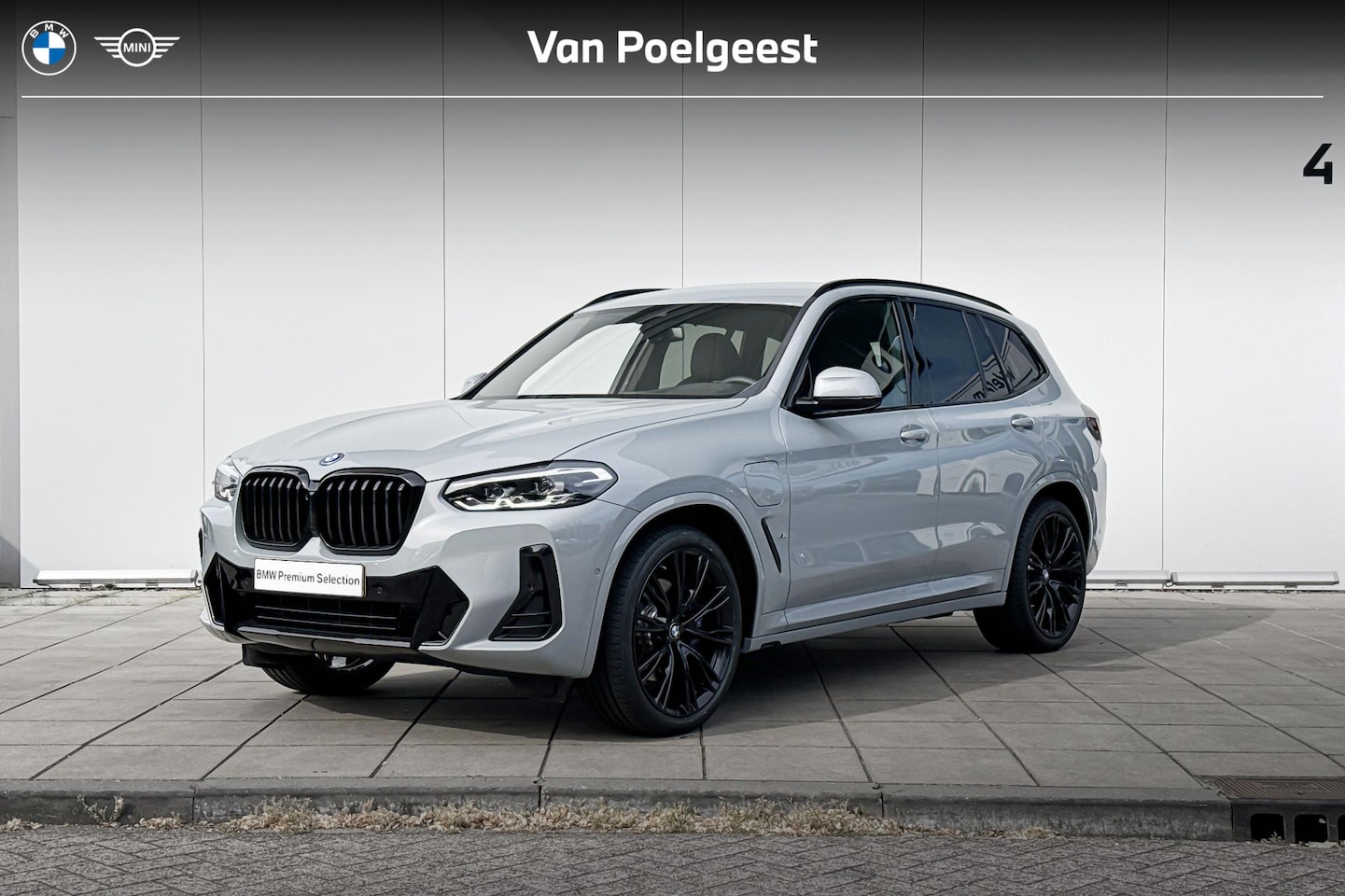 BMW X3 - xDrive30e M-Sport 21 Inch / Getinte Ramen Achter / Binnen & Buitenspiegel Automatisch Dimm - AutoWereld.nl