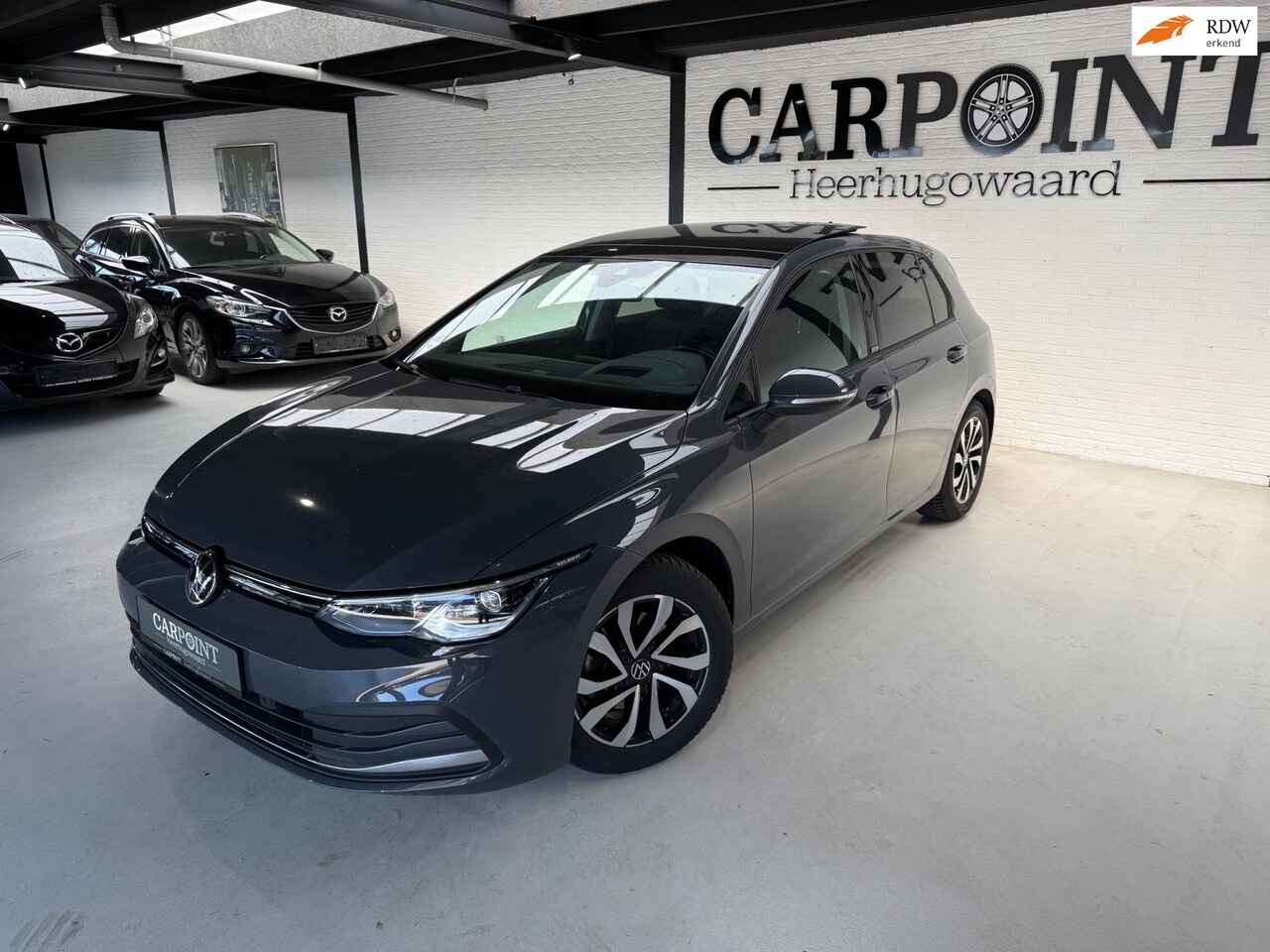 Volkswagen Golf - 2.0 TDI Active 2022 Automaat Pano Head Up Elek Trekhaak IQ Light Clima Cruise Vol 150PK - AutoWereld.nl