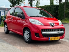Peugeot 107 - 1.0-12V XR