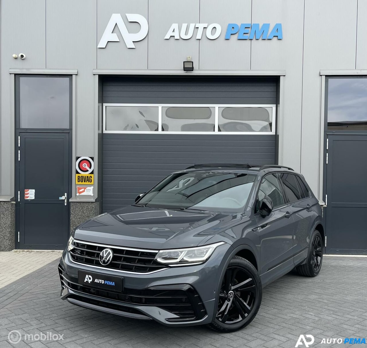 Volkswagen Tiguan - 1.5 TSI DSG 150PK 3xR-Line/PANO - AutoWereld.nl