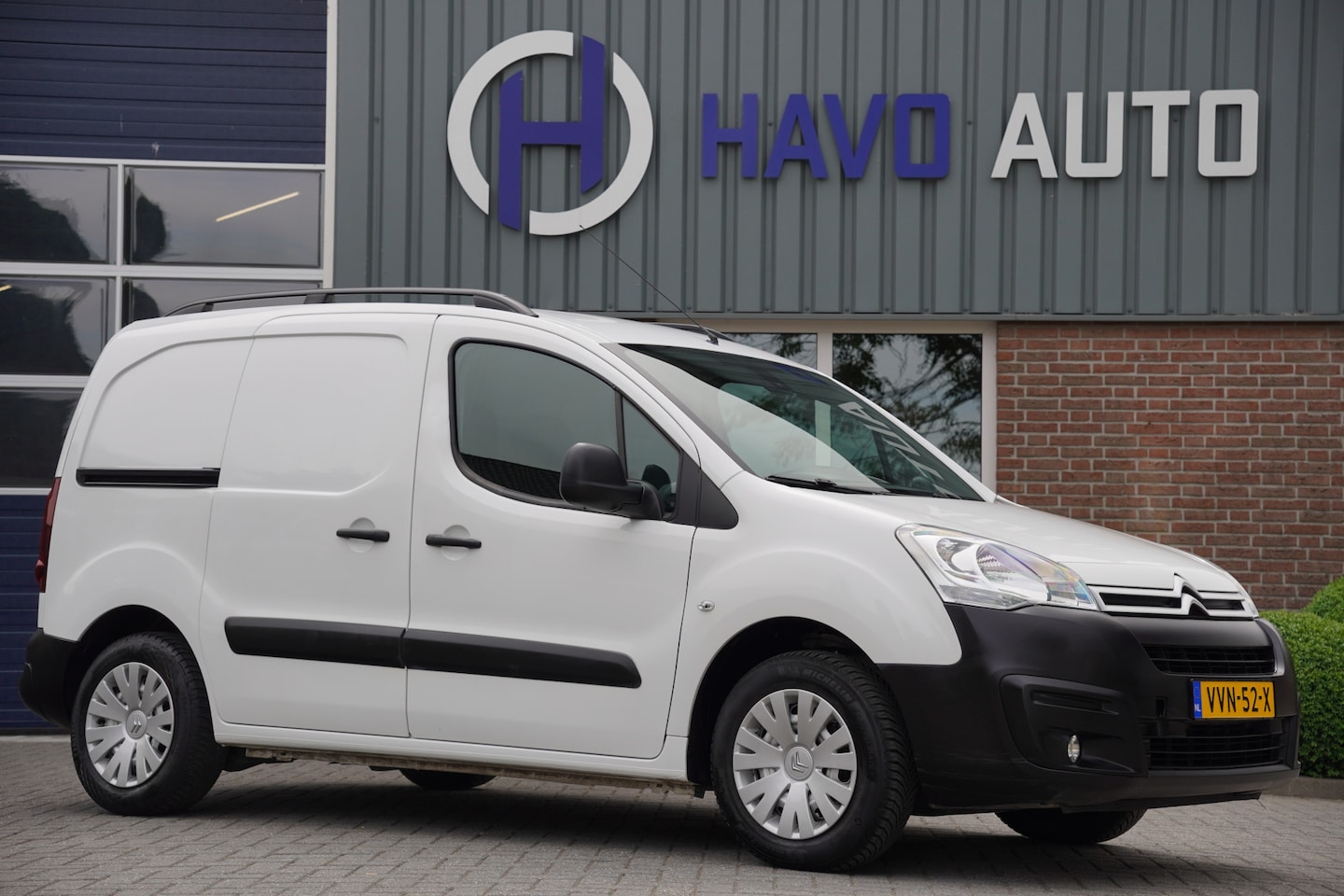 Citroën Berlingo - 1.6 Benzine, AIRCO, TREKHAAK, BTW-VRIJ / MARGE - AutoWereld.nl