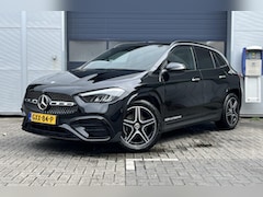 Mercedes-Benz GLA-Klasse - GLA 180 Automaat Star Edition AMG Line | Nightpakket | Panoramadak | Sfeerverlichting | Ke