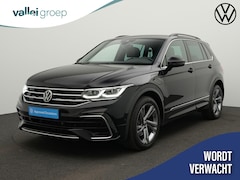 Volkswagen Tiguan - 1.4 TSI 245 pk DSG eHybrid R-Line Business+ | Trekhaak | Adaptief onderstel | IQ Light | S