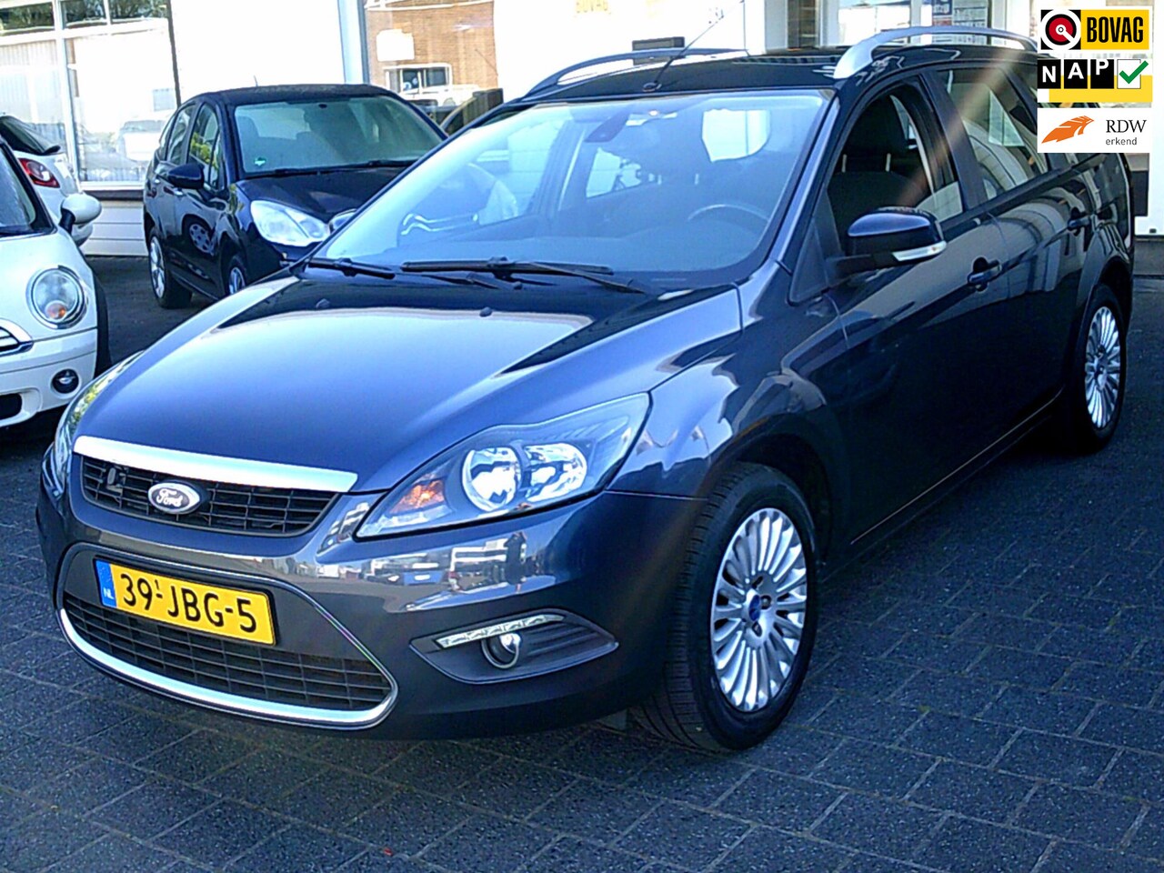 Ford Focus Wagon - 1.8 Titanium Flexi Fuel 1.8 Titanium Flexi Fuel - AutoWereld.nl