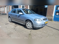 Opel Astra - 1.6 Edition