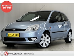 Ford Fiesta - 1.3 Futura/ Airco/ C.V. Afstand/ Elek. Ramen/ Radio-CD/ Leder. Stuurw./ 16'' LMV/ Mistl./