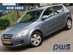 Kia Cee'd - 1.4 X-tra Airco / APK 10-2025 / technisch 100% / Nieuwe banden