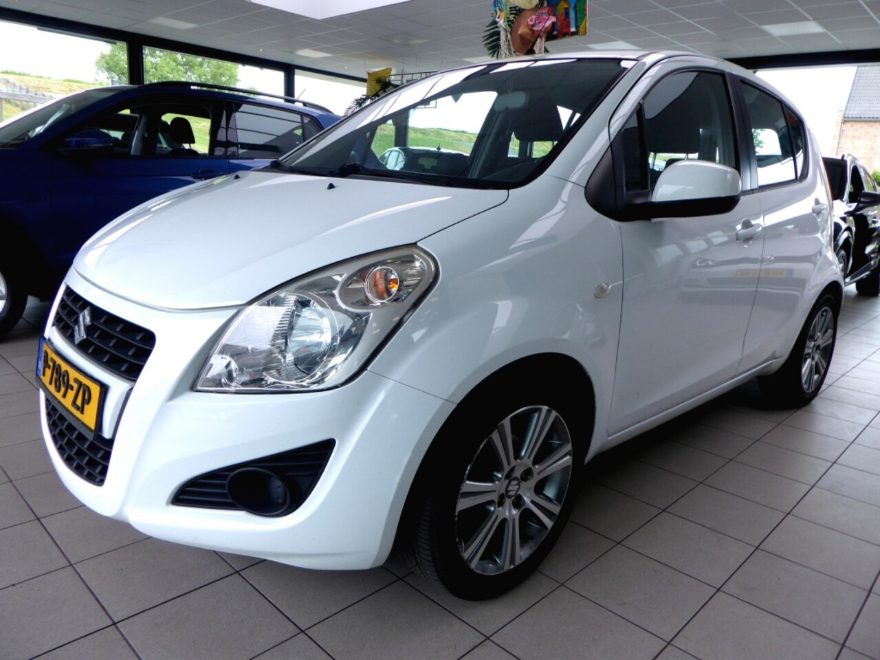 Suzuki Splash - 1.0 VVT Comfort 1.0 VVT Comfort - AutoWereld.nl