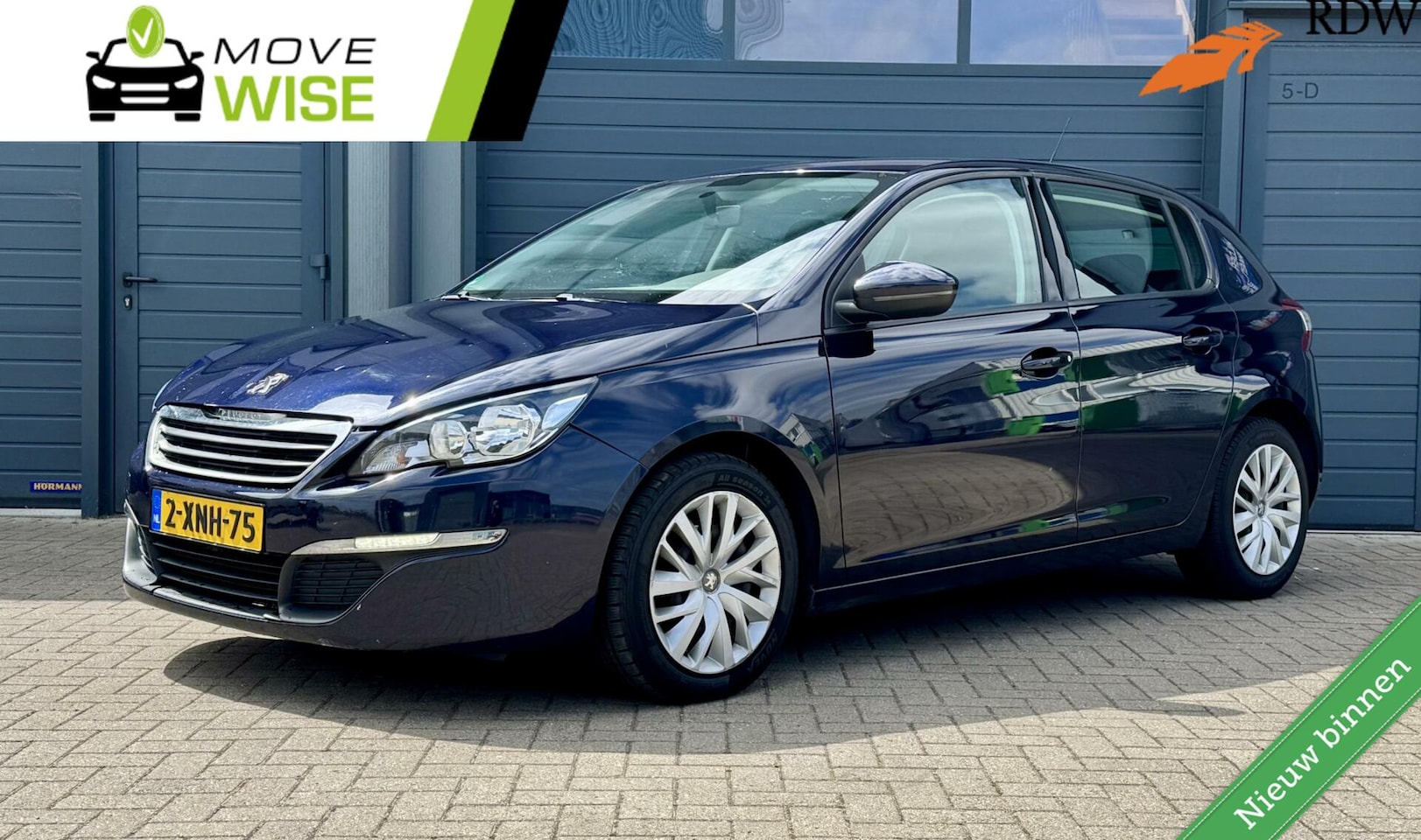 Peugeot 308 - 1.2 110pk PureTech Blue Lease | 5 Drs | Cruise | Airco | Goed Onderhouden | - AutoWereld.nl