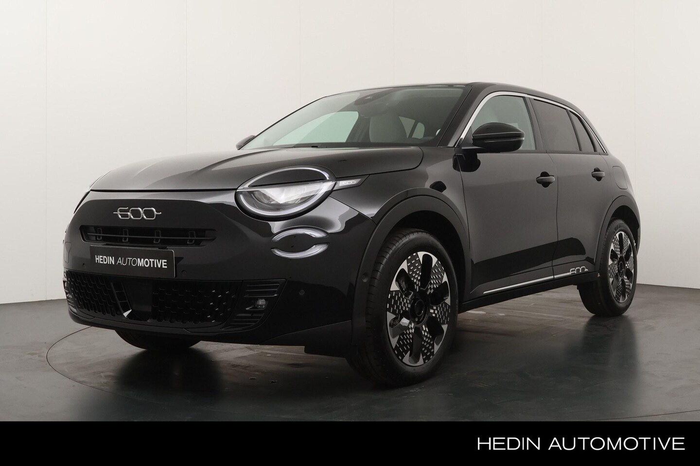 Fiat 600 - 1.2 Hybrid 136pk La Prima | Navigatie | Lederen bekleding | Adap. cruise control | LED | S - AutoWereld.nl