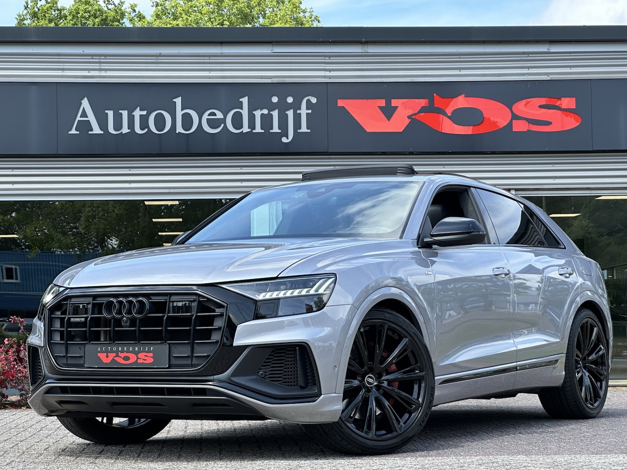 Audi Q8 - 60 TFSI e quattro Pro Line S Competition | 462 pk | Panodak | Massage | RS Stoelen | 23" l - AutoWereld.nl