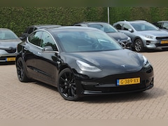 Tesla Model 3 - Long Range AWD 75 kWh / Autopilot / Panoramadak / Camera / Premium Audio / 19'' / Leder