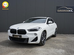 BMW X2 - sDrive20i High Executive Edition Orig. NL / Camera / M-Sportstoelen / M-Sport / Harman Kar
