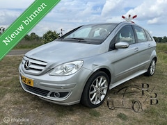 Mercedes-Benz B-klasse - 200 AUTOMAAT AIRCO CRUISE CONTROL PARK SENS
