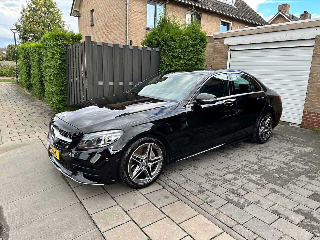 Mercedes-Benz C-klasse - 180 Business Solution AMG Plus Upgrade Edition - AutoWereld.nl
