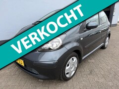 Toyota Aygo - 1.0-12V + 5-Deurs