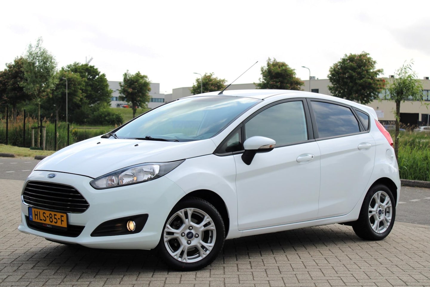 Ford Fiesta - 1.25 Style l Airco l Elek Pak l LMV - AutoWereld.nl