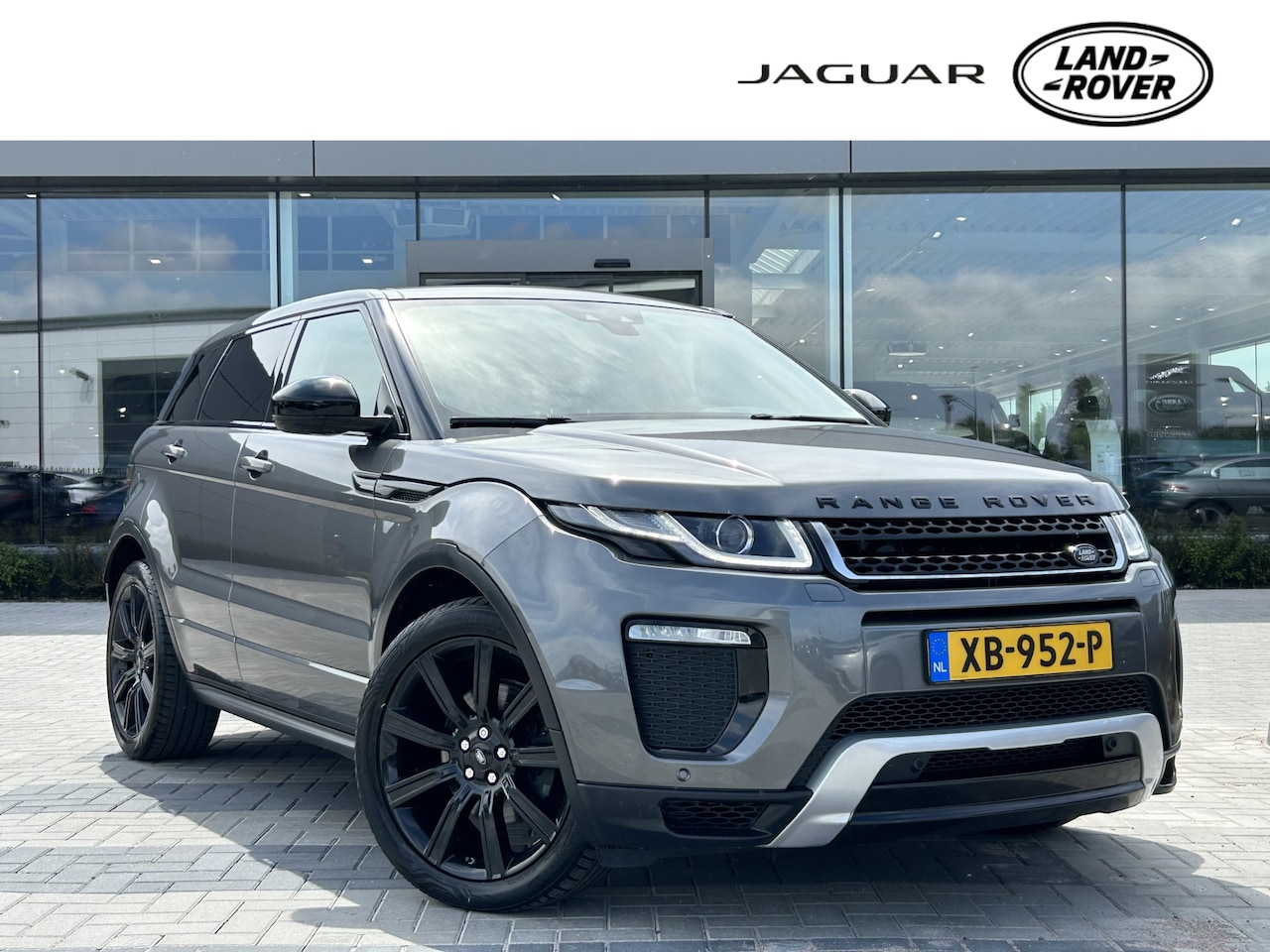 Land Rover Range Rover Evoque - 2.0 TD4 SE Dynamic | Dealeronderhouden | Panoramadak | Stoelverwarming | - AutoWereld.nl