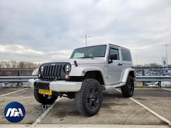 Jeep Wrangler - 3.8 Sahara