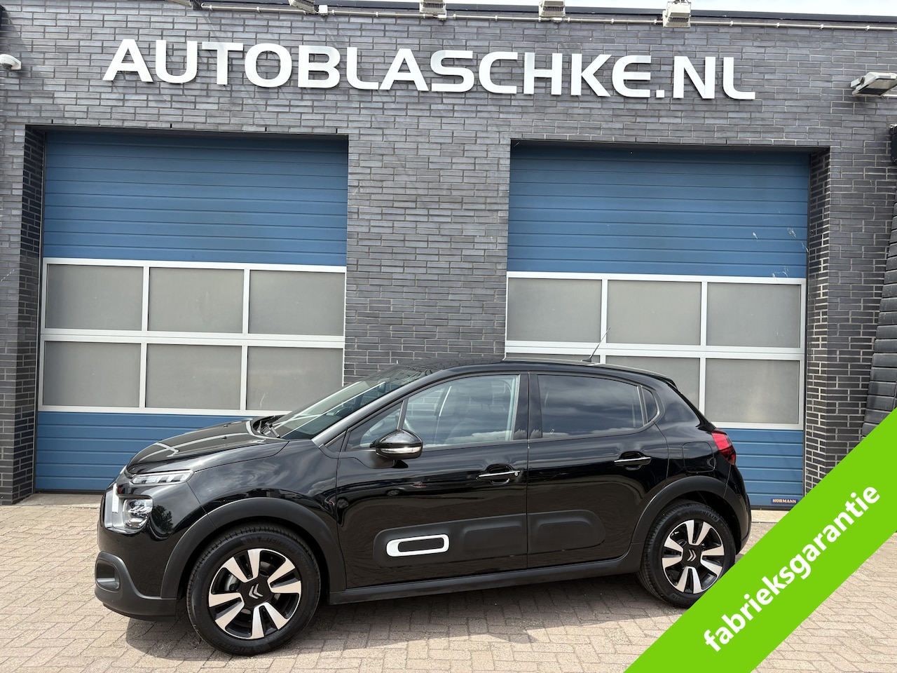 Citroën C3 - 1.2 PureTech Max 1.2 PureTech Max, navi, cruise/camera - AutoWereld.nl