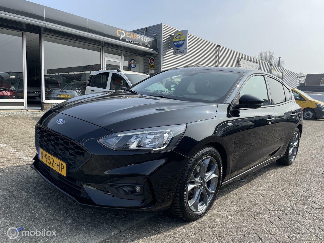 Ford Focus - 1.0 Eco Hybrid ST Line, prachtige staat! - AutoWereld.nl