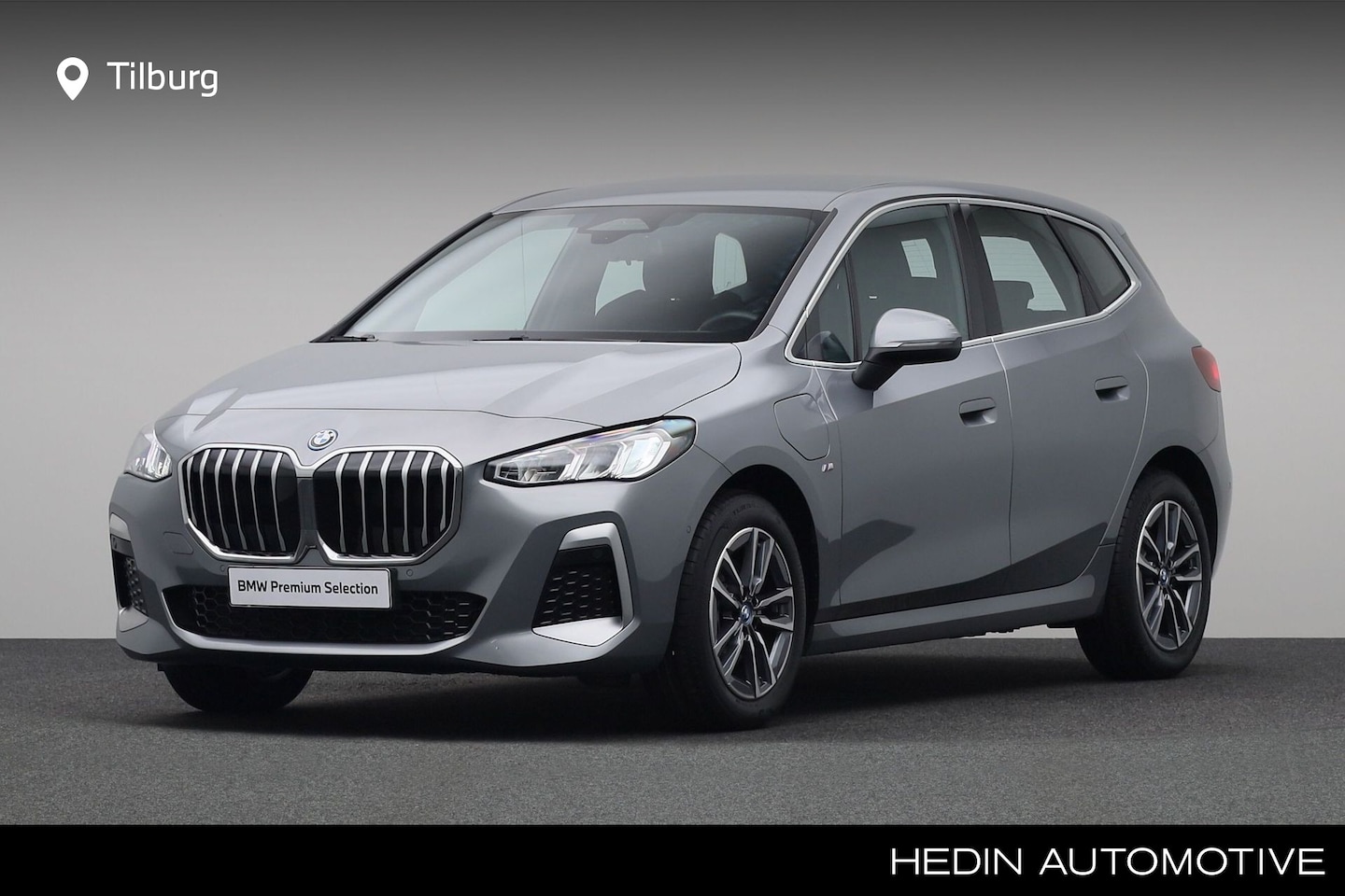 BMW 2-serie Active Tourer - 225e xDrive | Achteruitrijcamera | DAB-Tuner | PDC Voor/Achter | Driving Assitant Plus | M - AutoWereld.nl